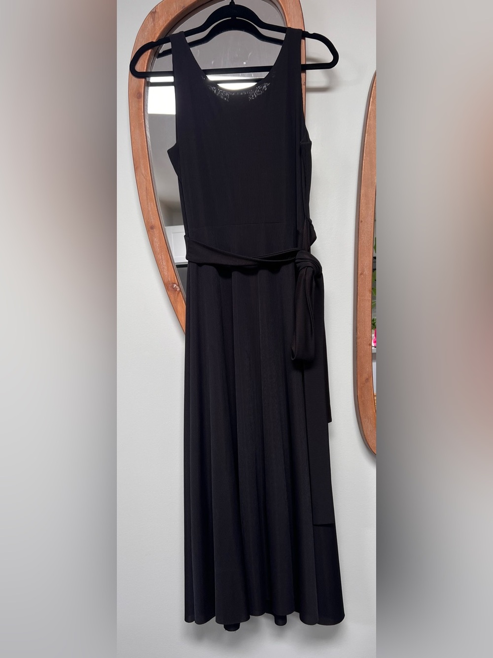 Club Monaco Black Wrap Midi Dress – Women’s Medium - Picture 4 of 8